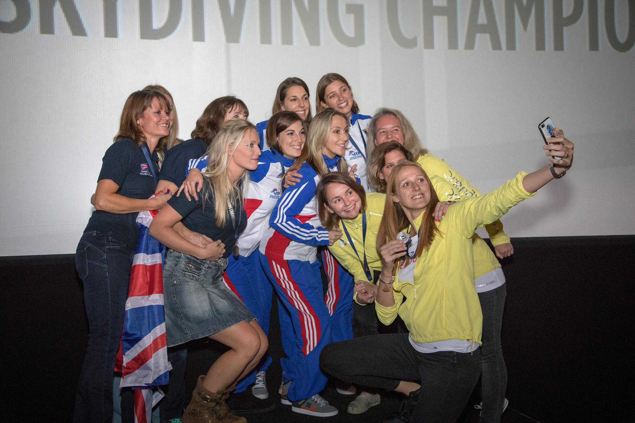 wisc2017-fs4-female-podium-girls