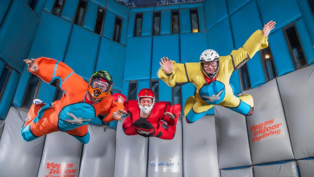 Vegas Indoor Skydiving – Group Flyers