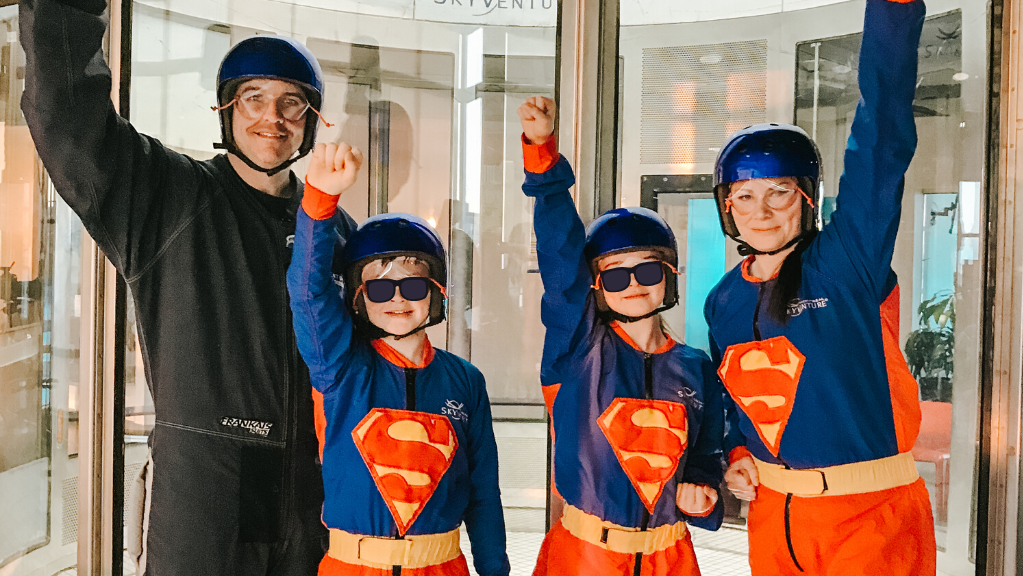iFLY Montreal – Flying Family